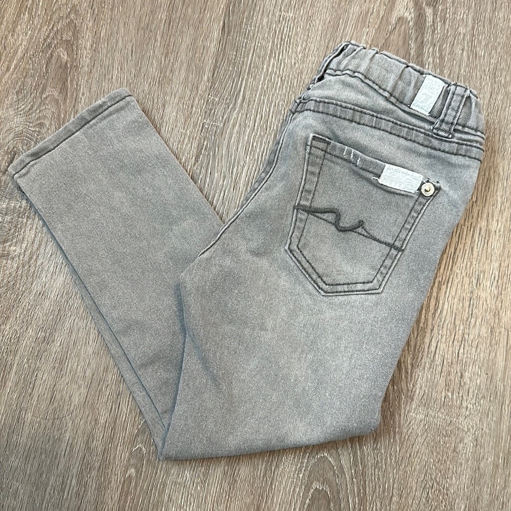 7 for all Mankind